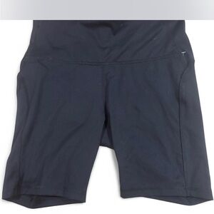 All in Motion Black Contour Curvy‎ High-Waisted Bike Shorts Pockets